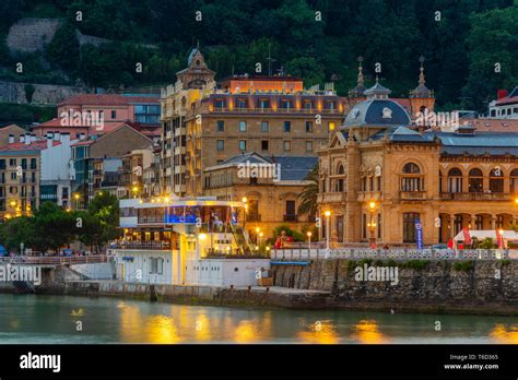 San sebastian spain old town hall hi-res stock photography and images - Alamy