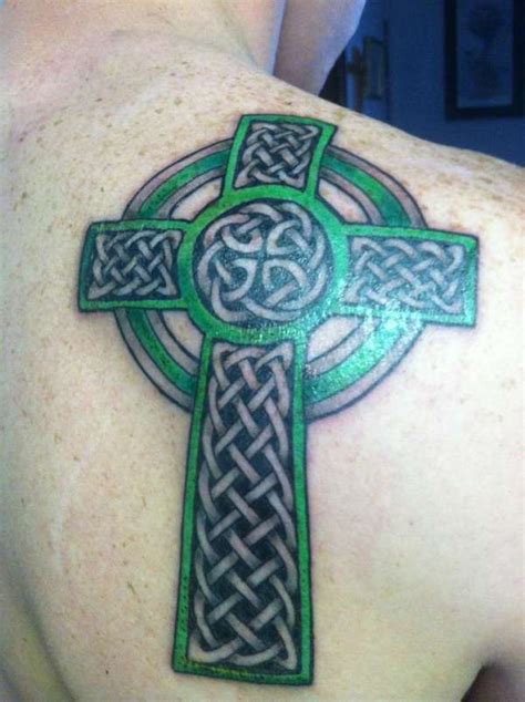 1000+ images about Celtic Cross Tattoos on Pinterest | Www facebook com ...