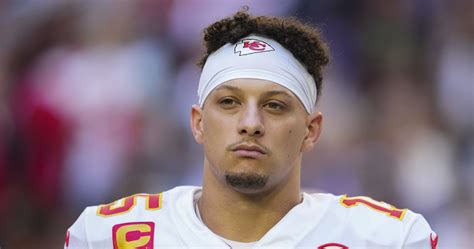 Chiefs' Patrick Mahomes Tweets Disapproval of NFL Allowing Teams to Play on TNF Twice | News ...