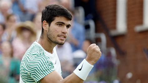 Carlos Alcaraz shifts grass expectations after reaching Queen's quarter ...