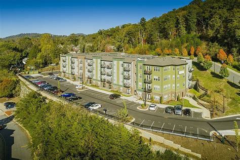 Beaucatcher Flats - Apartments in Asheville, NC | Apartments.com