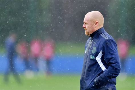 Sean Dyche immediately banned two items after taking over as Everton ...