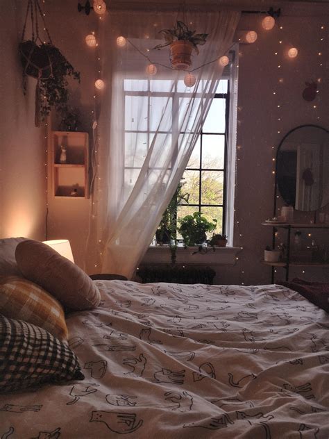 #aesthetic bedroom cozy Pin By Ellie Grace On Room Inspo In 2019 Dream ...