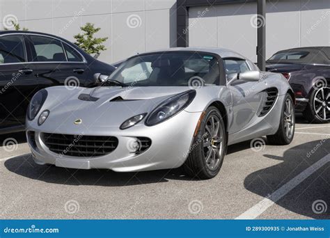 Lotus Elise Display at a Dealership. Lotus Offers the Elise in CUP 250 Final and Sport 240 Final ...