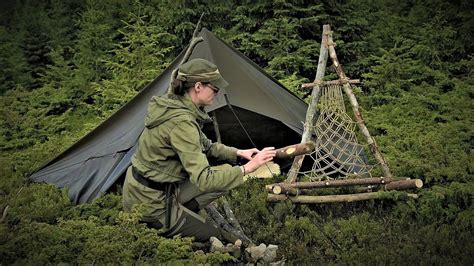 Bushcraft Skills - Camp Craft - Bushcraft Chair & Survival Bracelet Making - Campfire Cooking ...