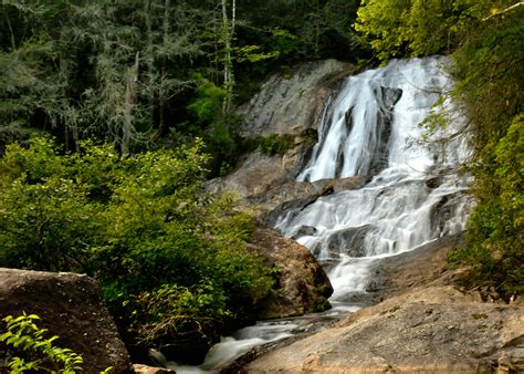 The Wonderful Waterfalls of Rabun County, Georgia! - Travel Taste and ...