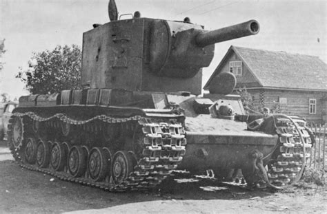 KV-2 heavy tank | Aircraft of World War II - WW2Aircraft.net Forums