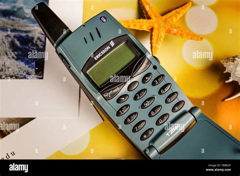 Classic phone Ericsson T28 Stock Photo - Alamy