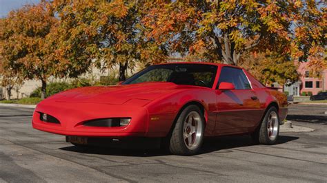 1992 Pontiac Firehawk - LUXE Automotive