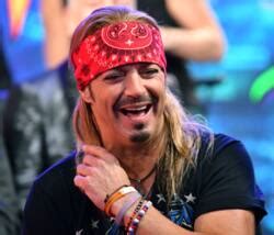 Is Bret Michaels bald? Why does he always wear a bandana? - Tuko.co.ke