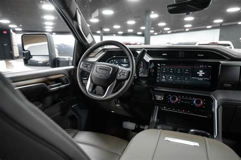 2024 Gmc 3500 Denali Interior