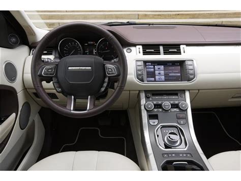 2018 Land Rover Range Rover Evoque: 143 Interior Photos | U.S. News