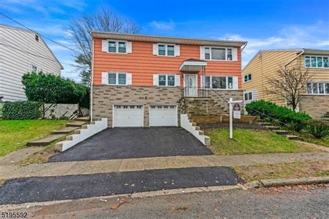 Bloomfield, NJ Real Estate - Bloomfield Homes for Sale | realtor.com®