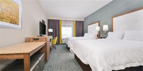 Hampton Inn by Hilton - Visit Emporia, Kansas