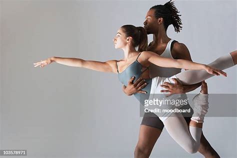 239 Dance Partner Lift Stock Photos, High-Res Pictures, and Images - Getty Images