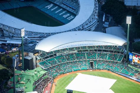 Sydney Cricket Ground Re-development - Airfoil