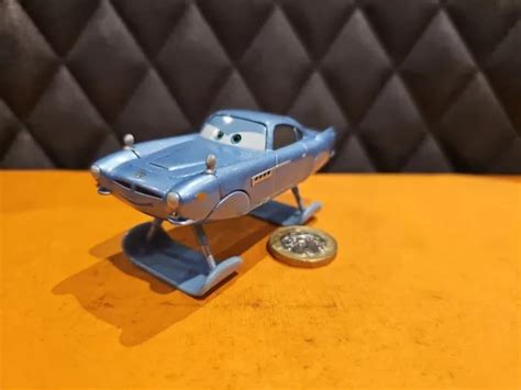 MATTEL DISNEY PIXAR CARS 2 Finn McMissile Hydrofoil die-cast car EUR 8,18 - PicClick DE