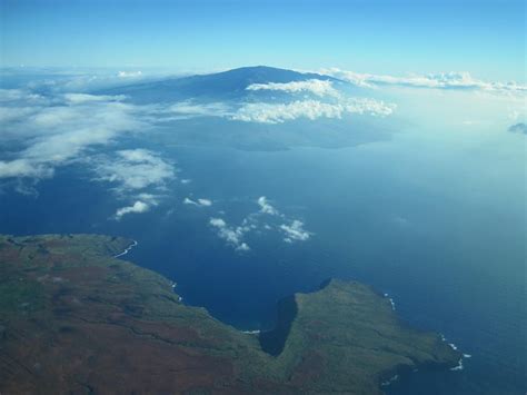 Aerial Pictures of the Hawaiian Island of Kahoolawe - On Walkabout