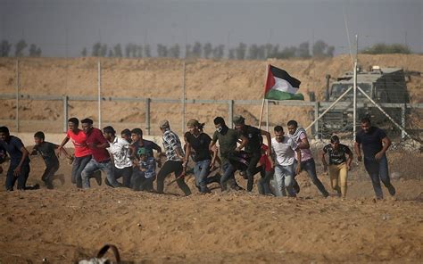 6,000 protest on Gaza border; IDF deploys more Iron Dome batteries in ...