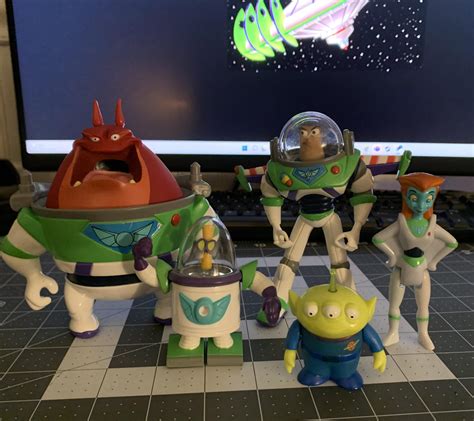 Buzz Lightyear of Star Command Toys : r/toystory