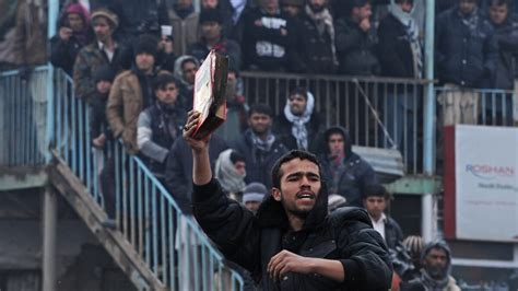 The Photos Of Pulitzer-Winner Massoud Hossaini