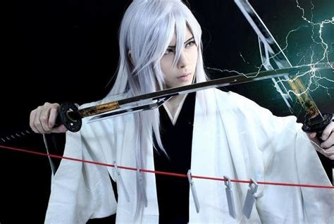 Pin by Vitoria Oliveira on Cosplayers | Bleach cosplay, Bleach anime ...