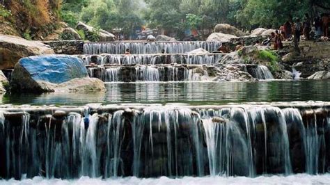 Sahastradhara Waterfall Popular Picnic Spot in Dehradun - The Dehradun