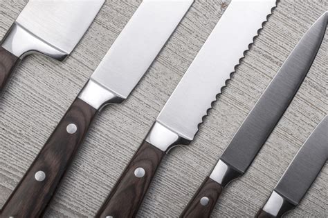 Guide to Kitchen Knife Blade Steel Material Types - Keywood International Inc.