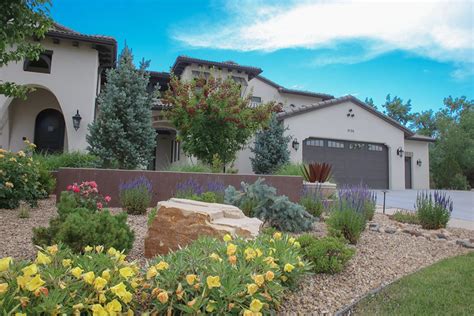 Front Yard landscaping Ideas in Loveland, Colorado | Solmauna