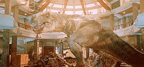 Jurassic Park vs Jurassic World (gifs)