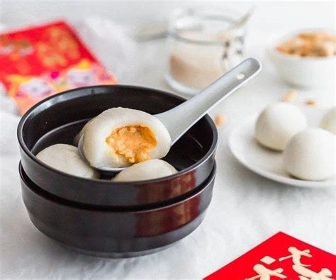 Peanut Tang Yuan (Glutinous Rice Balls) • Curious Cuisiniere