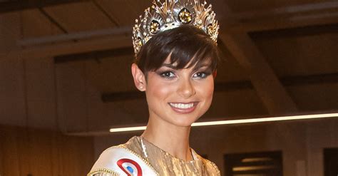 Strictly star Lauren Oakley wades into Miss France short hair row