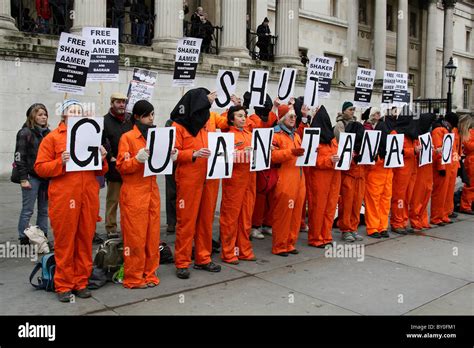 Protesters call for the closure of Guantanamo Bay Stock Photo - Alamy