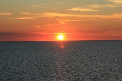 Nothing compares to watching the sunrise from a cruise ship - Art ...