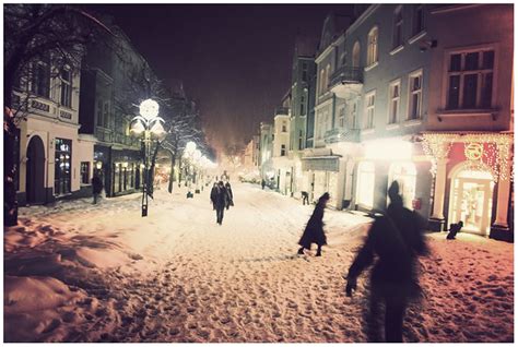 winter night lights | Sebastian Ogiejko | Flickr