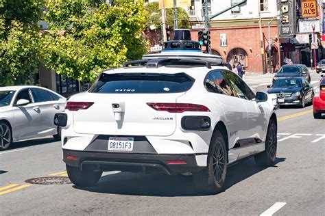 Waymo Begins Offering Autonomous Car Rides in San Francisco