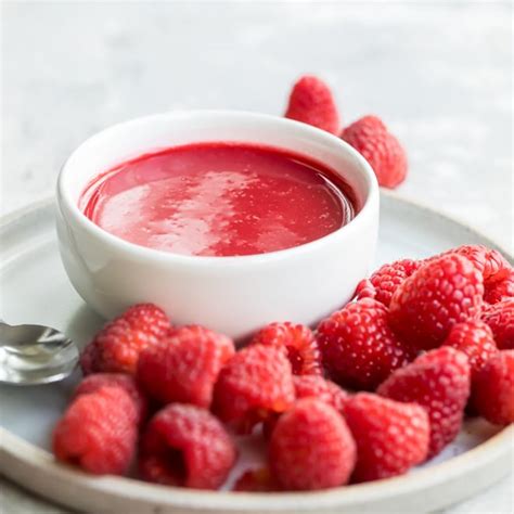 Raspberry Coulis - Culinary Hill