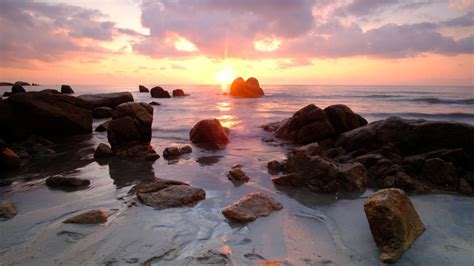 Sun, sand and surf: 5 best beaches to visit in Pahang - Going Places by ...