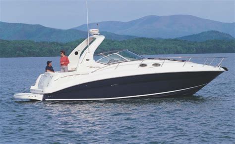 SEA RAY 320 Sundancer 32 FT SPORT CRUISER- Miami Boat Rentals & Charters