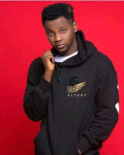 Kizz Daniel Biography, Lifestyle, Education,age And Early Life Career - Celebrities - Nigeria