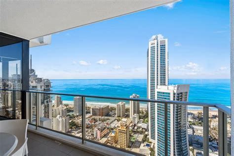 CIRCLE ON CAVILL APARTMENTS AND SUB PENTHOUSES WE ACCOMMODATE | GOLD COAST, AUSTRALIA | SEASON ...