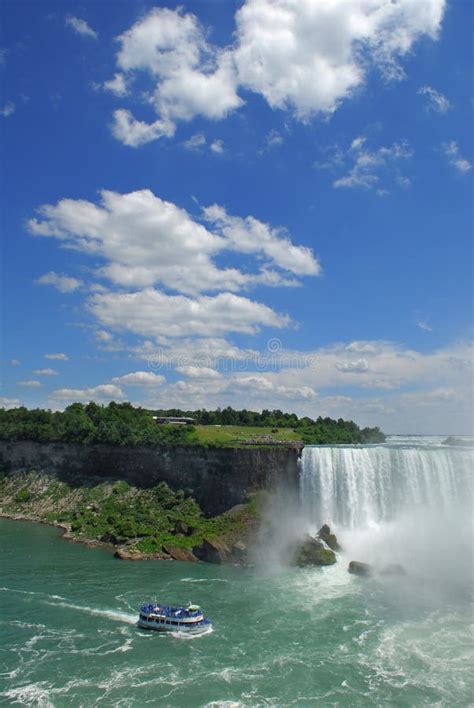 Boat tour at Niagara Falls stock photo. Image of river - 6424788