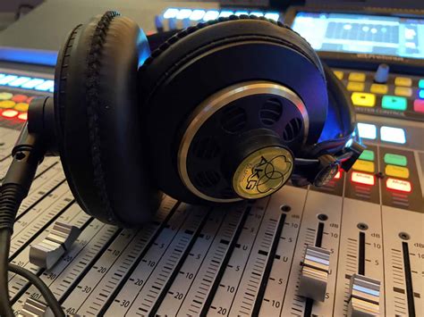 Journal: AKG K240 Headphones Review » Puddlegum