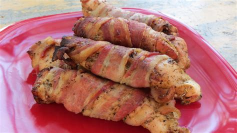 How to Make Bacon Wrapped Chicken using the Big Easy Oil-less Fryer | Charbroil big easy recipes ...