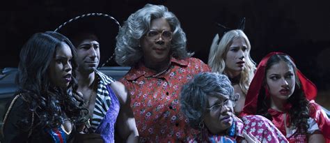 Tyler Perry's Boo 2! A Madea Halloween movie review (2017) | Roger Ebert