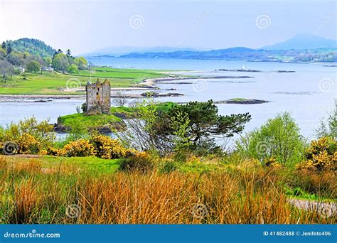 Scottish Landscape with Castle Stock Photo - Image of highlands, countryside: 41482488