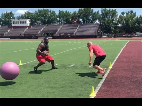 DeFrancosGym.com - Linebacker Agility Drills [visual cue] - YouTube