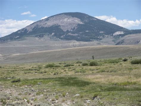 CSMS GEOLOGY POST: UTAH AZURITE & LACCOLITHS