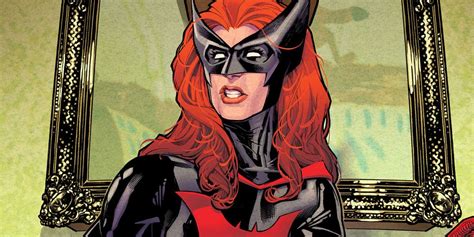 Arrow director gives behind-the-scenes look at Ruby Rose in Batwoman ...