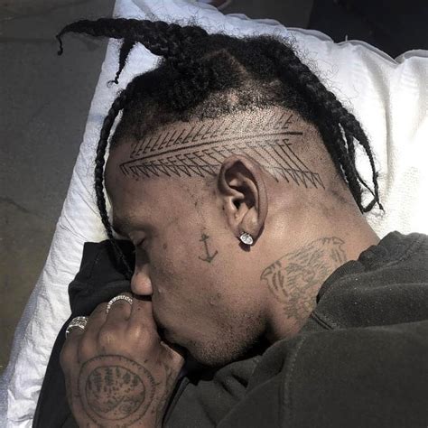 Looks like #TravisScott just got some new ink on his head 👀 via: @scampbell333” | Celebrity ...